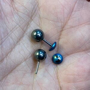 ComfyEarrings large titanium ball stud earrings